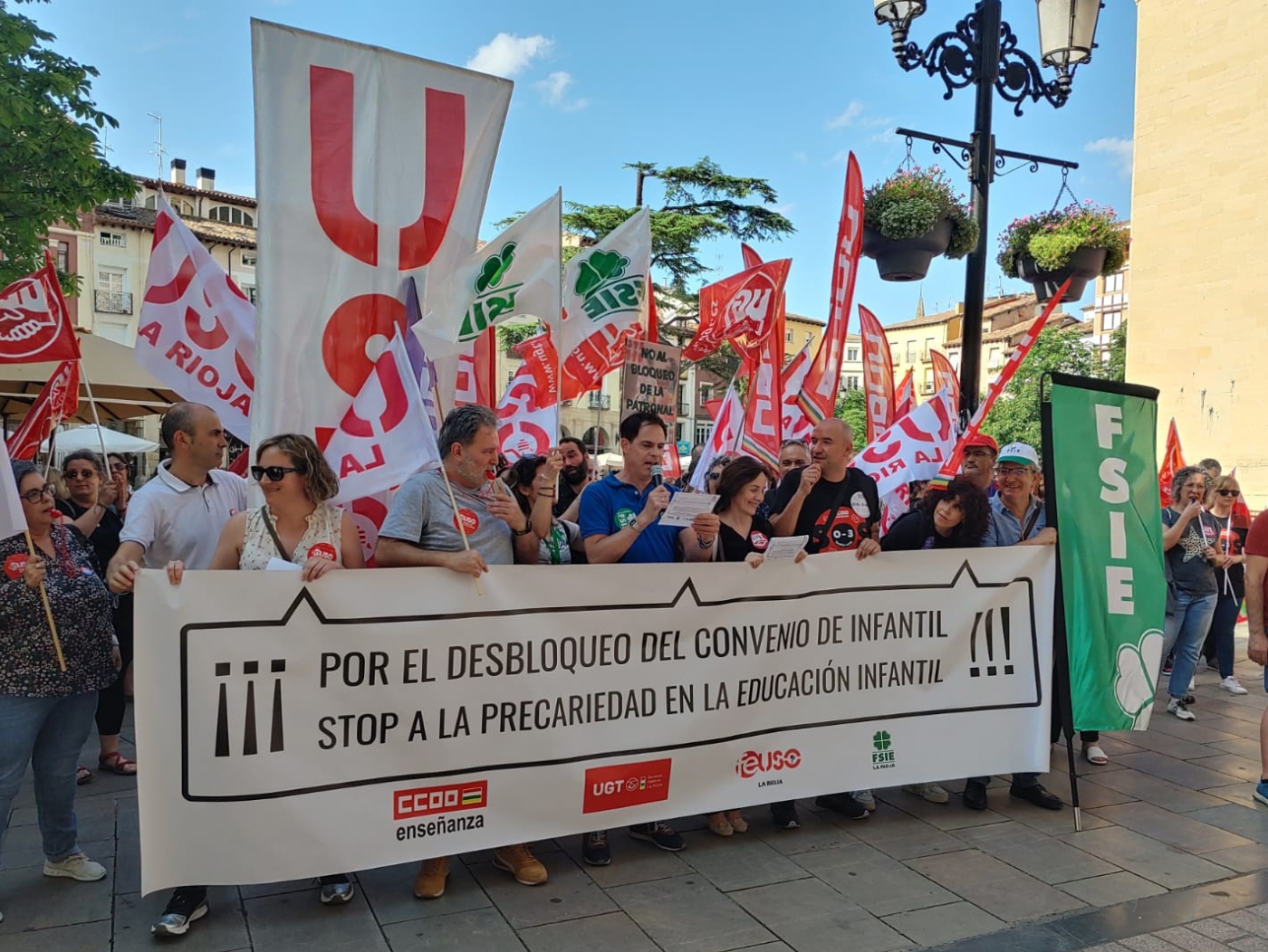 Logroño La Rioja FSIE concentración 22 de junio 2023 Infantil 1